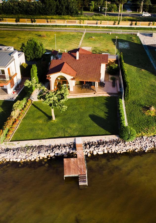 Balaton View Apartment Balatonboglar Ngoại thất bức ảnh